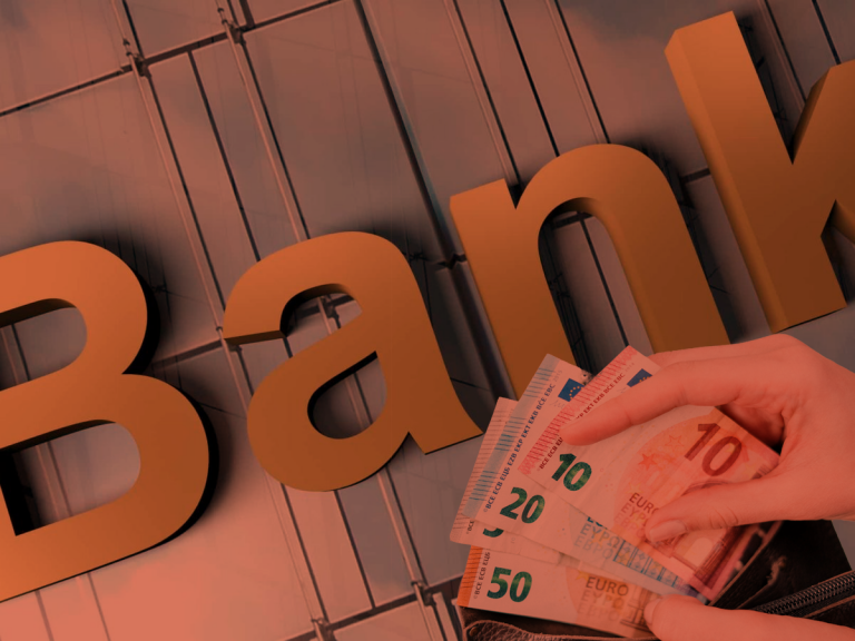 Τράπεζα της Ελλάδος: Αρνητική κατά 1,58 δισ. ευρώ η πιστωτική επέκταση τον Αύγουστο | tanea.gr