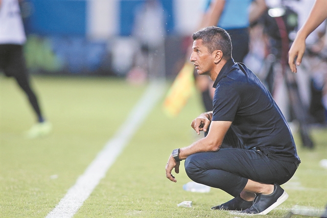 Βλέπει πράσινο και… αφηνιάζει