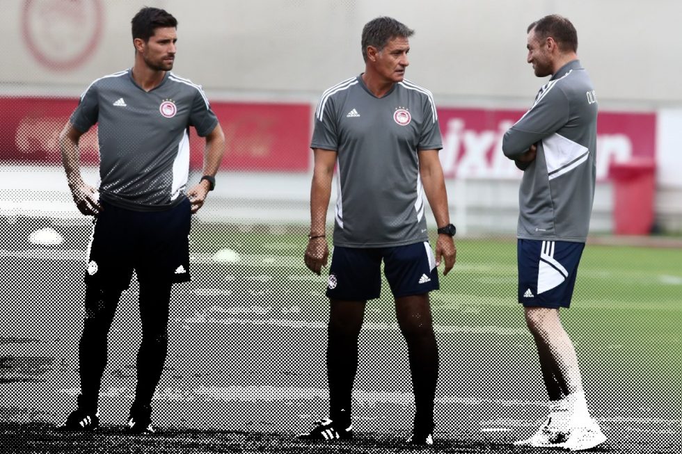 Ηγετική ομιλία Μίτσελ στο Ρέντη: «Ο,τι προκύψει, να έρχεστε να μου το λέτε»