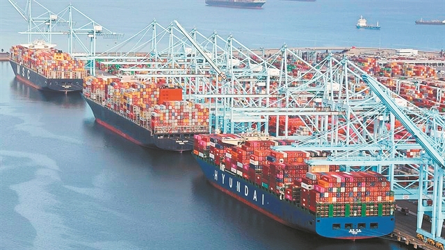 Αρχίζουν ξανά οι… ουρές στα ευρωπαϊκά λιμάνια