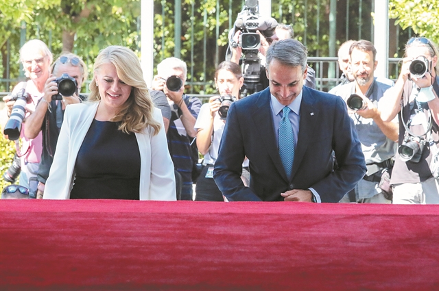 Επένδυση στις «μεγάλες συμμαχίες»