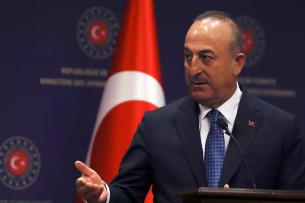 Εκνευρισμός Τσαβούσογλου για τα F-16: Το ελληνικό λόμπι προσπαθεί να μπλοκάρει την πώληση