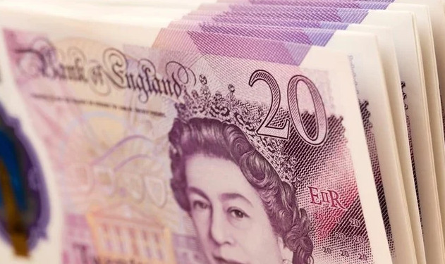 Νέα νομίσματα με τον βασιλιά Κάρολο Γ’ αξίας 90 δισ. λιρών