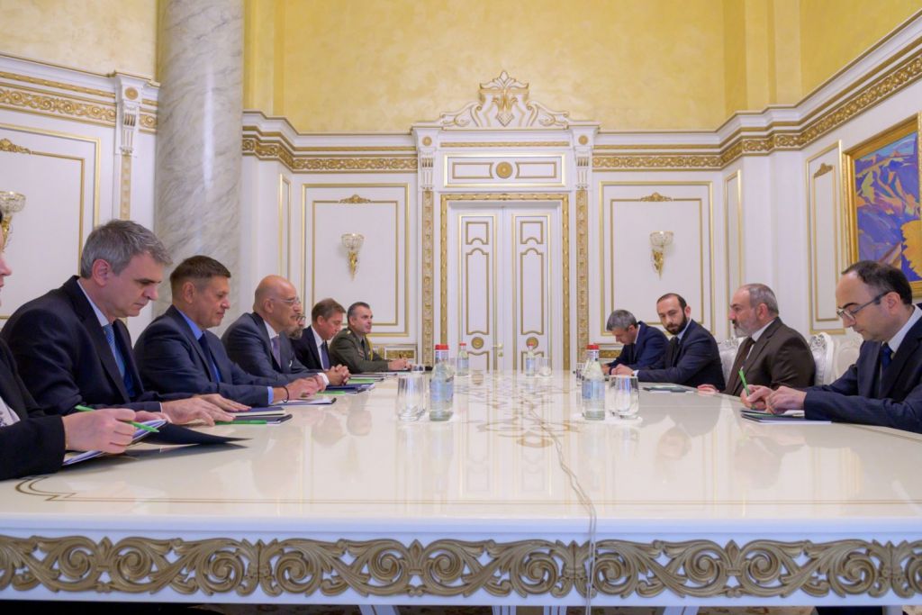 Δένδιας: Η Ελλάδα είναι έτοιμη για διάλογο αλλά και να υπερασπιστεί τα δικαιώματα της