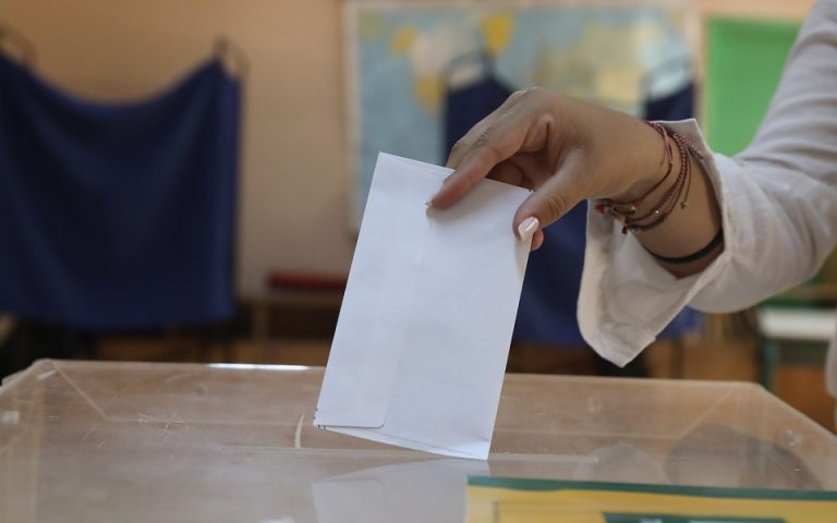 Οι Πανελλαδικές «έδειξαν» την ημερομηνία των εκλογών;