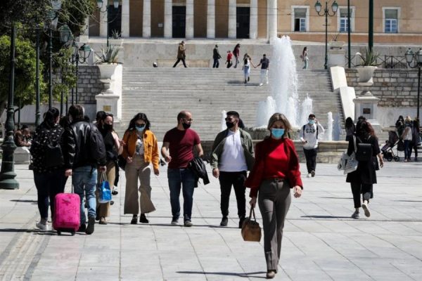 Κοροναϊός: Για «ανοσία της κοινότητας» μιλούν οι επιστήμονες μετά το 1,1 εκατ. κρούσματα κατακαλόκαιρο