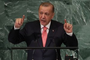 Στρατηγική έντασης και ρητορική βιαιότητας