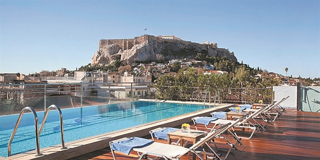 Γέμισε 5άστερα ξενοδοχεία η Αθήνα – «Πετάει» ο τουρισμός