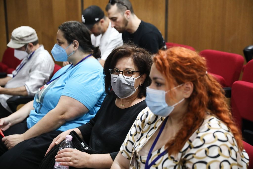 Δίκη Χρυσής Αυγής: Φασίστες προκαλούν μέσα στη δικαστική αίθουσα – «Μαζέψτε τους» φώναζε η Μάγδα Φύσσα
