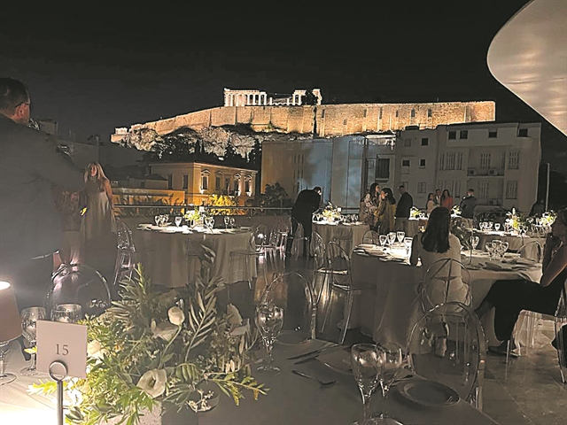 Ο Παρθενώνας στο επίκεντρο…