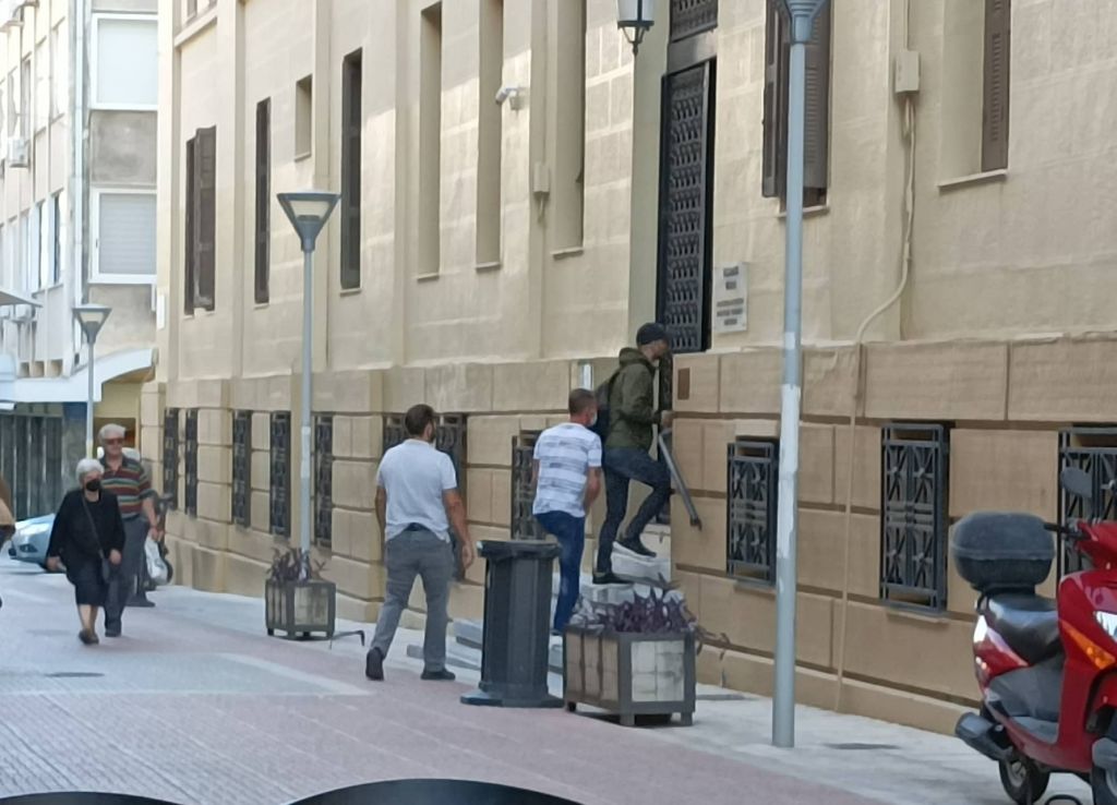 Προφυλακίστηκε ο 51χρονος που κατηγορείται για την αποπλάνηση 14χρονης μαθήτριας