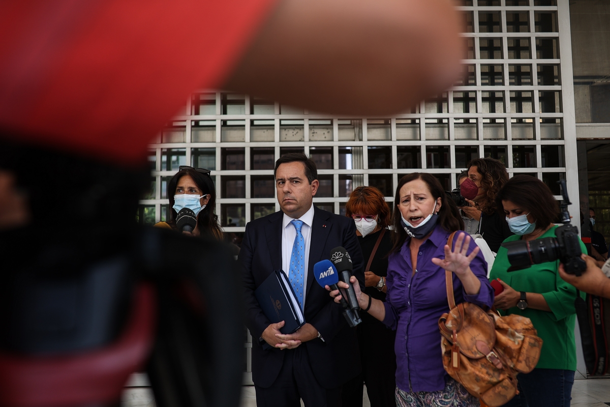 Mitarakis: Non ci sono bambini scomparsi nei dati ufficiali