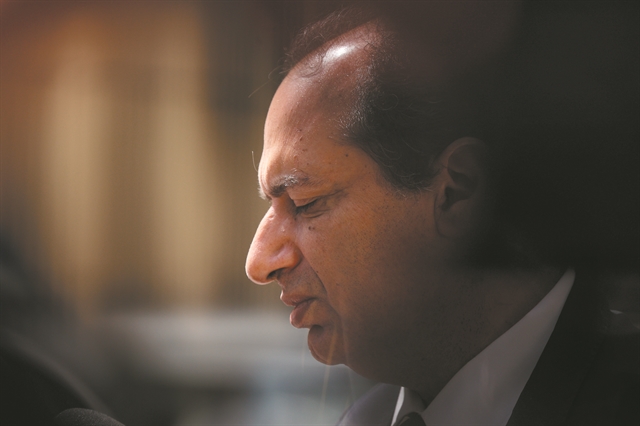 Πάμε παρακάτω, Κολοκοτρώνη μου…