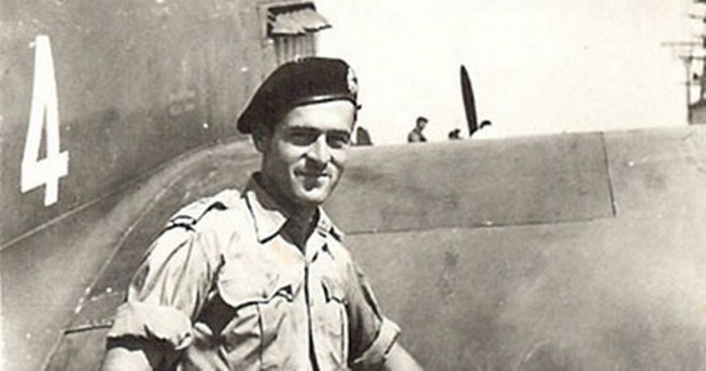Τσαρλς Χάουαρντ: Εφυγε από τη ζωή ο ήρωας πιλότος που συμμετείχε στη «Μεγάλη Απόδραση»