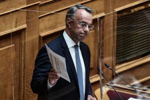 Σταϊκούρας: Χτίζουμε δίχτυ ασφαλείας πάνω από την κοινωνία, με σεβασμό στη δημοσιονομική σταθερότητα