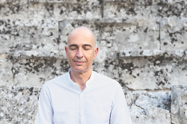 Γιάννης Μόσχος