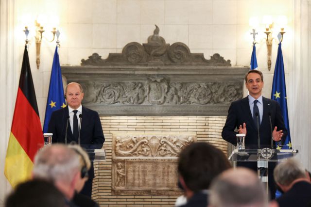 Μητσοτάκης προς Σολτς: Αιχμές κατά Ερντογάν – «Τα ελληνικά νησιά δεν απειλούν κανένα» – Εθεσε ζήτημα γερμανικών αποζημιώσεων