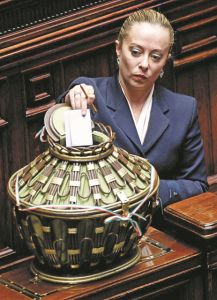 Σε πόλεμο με τον κύριο «Μπούνγκα Μπούνγκα»