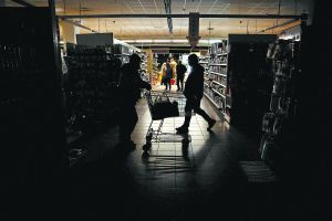 Μίνι μπλακάουτ λόγω ρωσικών επιθέσεων