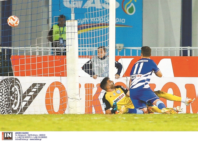 Ανατροπή και τρίποντο στο Περιστέρι