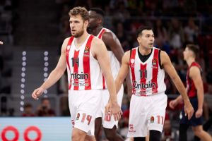 Ολυμπιακός: Φουλ για το 5Χ5 το «τρένο» του Μπαρτζώκα