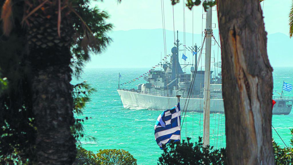 Επισπεύδεται το σχέδιο αμυντικής θωράκισης στη Μεγαλόνησο