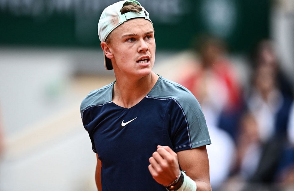 Ρούνε σε διαιτητή: «Τι στο διάολο κάνεις; Άντε γαμ@@@υ»