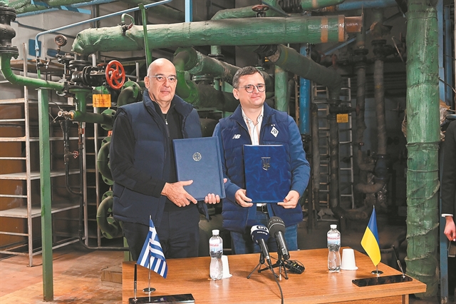 Σήματα σε Μόσχα και Αγκυρα από το ουκρανικό καταφύγιο