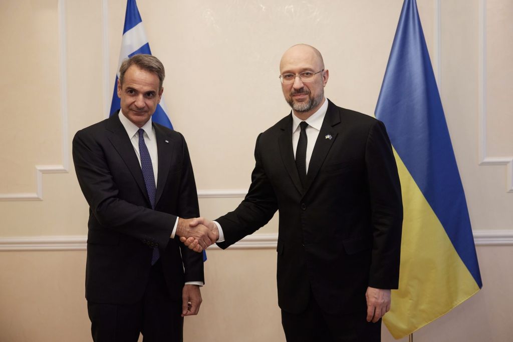 Η Ελλάδα στο πλευρό του Κιέβου είπε ο Μητσοτάκης στον Ουκρανό πρωθυπουργό