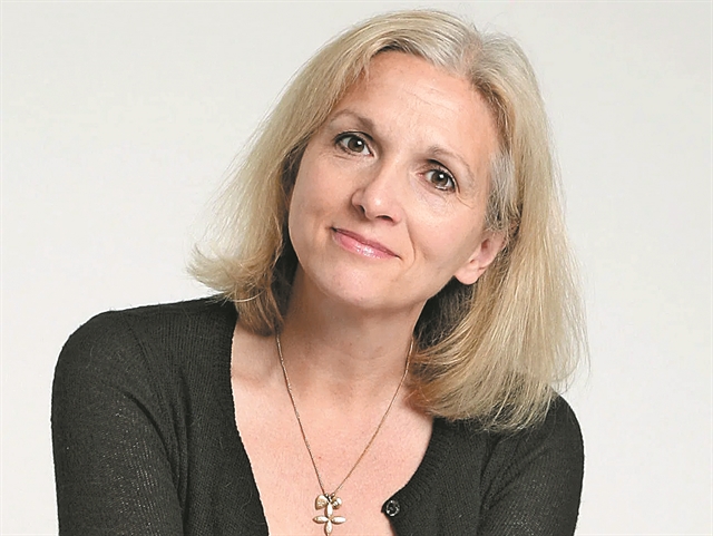 «Θα τη βγάλω με… θερμαινόμενες παντόφλες»