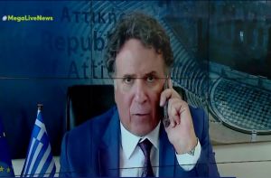 «Τέρας και σάτυρος» ο βιαστής – Τι απαντά ο Ρώμας για τις φωτογραφίες μαζί του