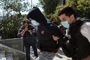 Σεπόλια: Πήραν προθεσμία ο 53χρονος και ο 42χρονος για τον βιασμό και τη μαστροπεία σε βάρος της 12χρονης