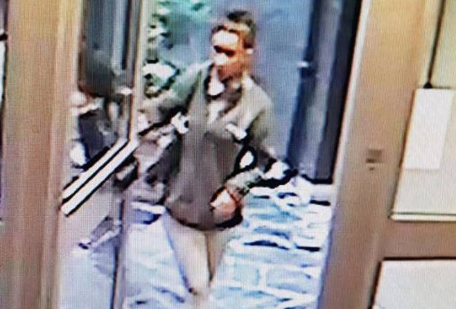 Παρίσι: Αστεγη βίασε, βασάνισε και σκότωσε τη 12χρονη που βρέθηκε σε βαλίτσα