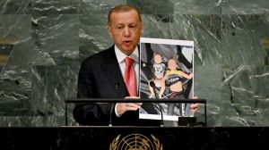 «Έχει έρθει η ώρα η ΕΕ να απαιτήσει από την Τουρκία να ελέγξει τα σύνορά της – Η Ελλάδα προστατεύει τα δικά της»