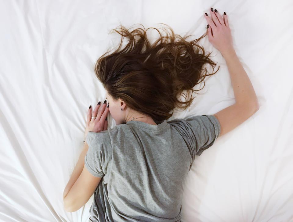 Υγεία: Ο ύπνος έως πέντε ώρες το βράδυ αυξάνει τον κίνδυνο για πολλαπλές χρόνιες παθήσεις