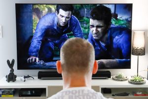 Smart TV: Πώς θα επιλέξεις την κατάλληλη για gaming;