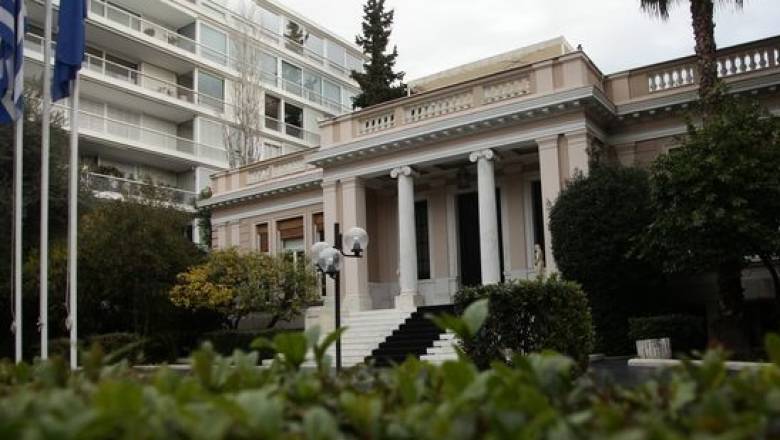 Προβληματισμός στο Μαξίμου για την «ακροδεξιά σφήνα»