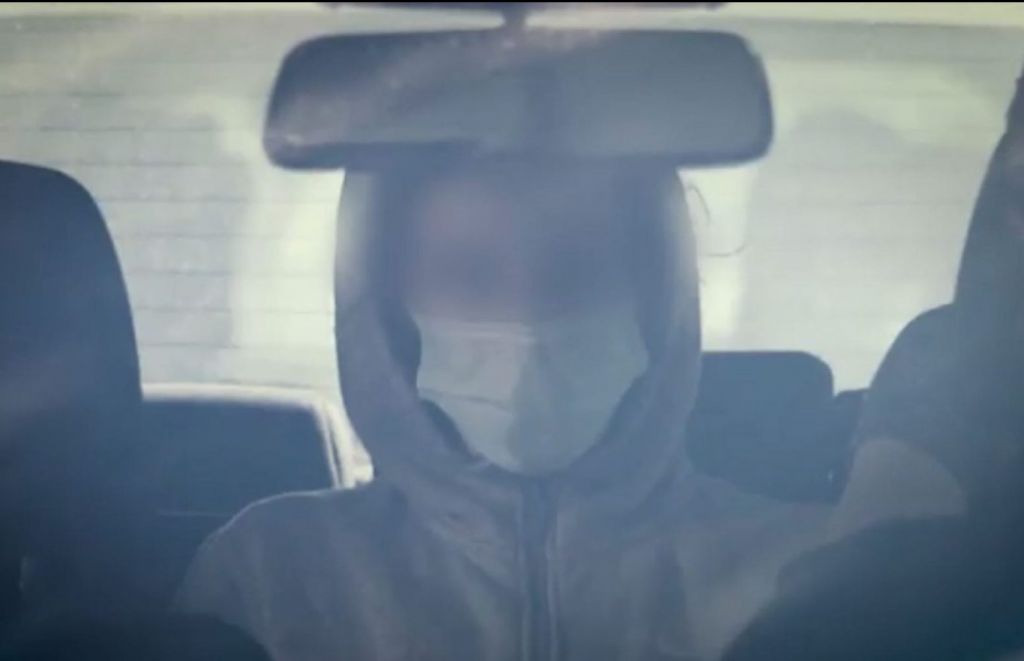 Η ΕΛ.ΑΣ «καρφώνει» τη μητέρα της 12χρονης για τις επαφές με τον Μίχο