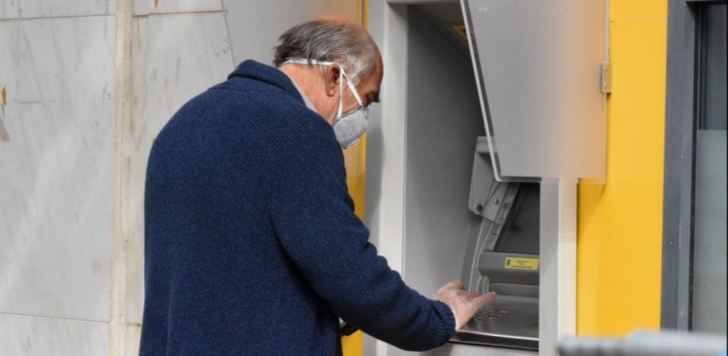 Ποιοι, πώς, πότε θα δουν αυξημένες τις αποδοχές τους κατά 7%