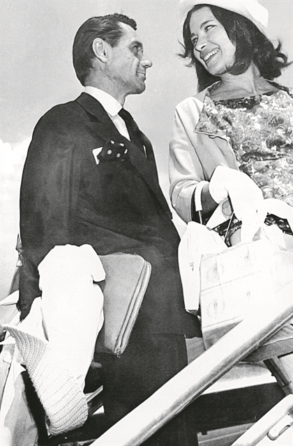 Δύο «ξένοι» στην ίδια πόλη