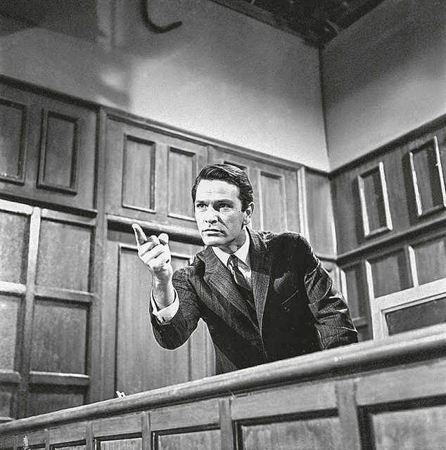 Κατηγορώ τους ανθρώπους