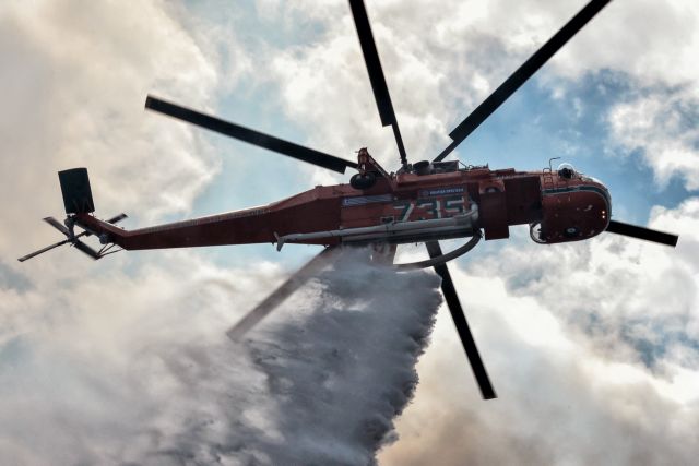 Φωτιά στο Χιλιομόδι – Μεγάλη κινητοποίηση της Πυροσβεστικής