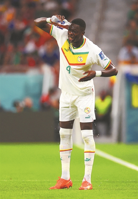 Και το παρακολουθούμε και το…