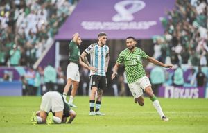 Λιονέλ, τώρα μπλέξαμε…