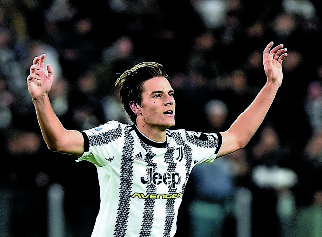 Κακές παρέες, πολλά χρήματα, καταραμένες συνήθειες