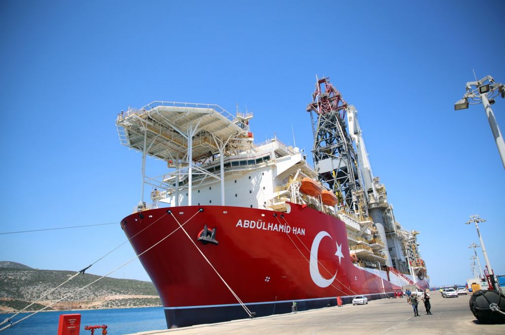Τουρκία: Ο Ερντογάν βγάζει ξανά γεωτρύπανο στην Ανατ. Μεσόγειο