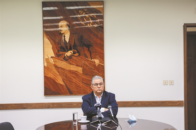 Το τέλος των ιδρυμάτων