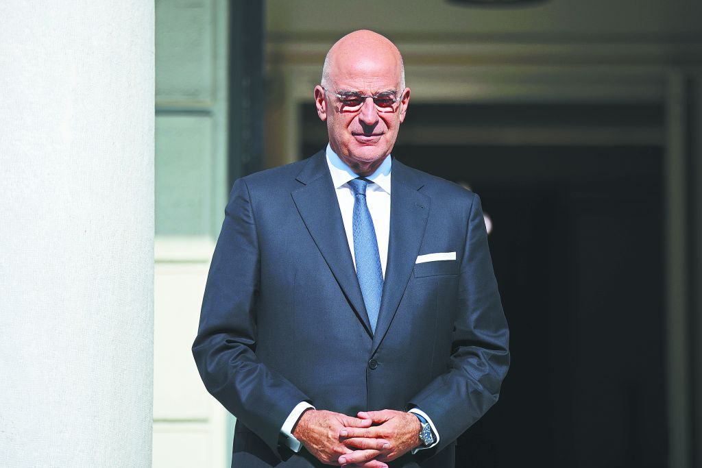 Τι φέρνει ο λιβανέζος υπουργός Εξωτερικών στην Αθήνα