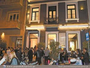 Αφηρημένα και σουρεαλιστικά θέματα και αναμφισβήτητο ταλέντο…