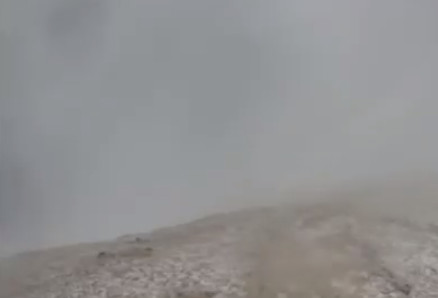 Κακοκαιρία «Eva»: Έπεσαν τα πρώτα χιόνια σε κορυφή των Τρικάλων